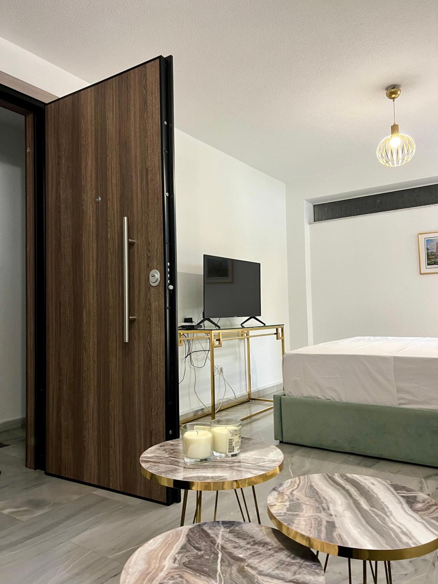 New Apartment At Athenian Riviera المظهر الخارجي الصورة